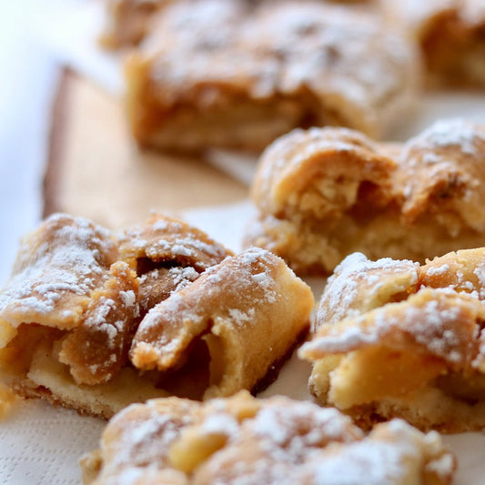 Strudel & Spice Room + Linen Spray